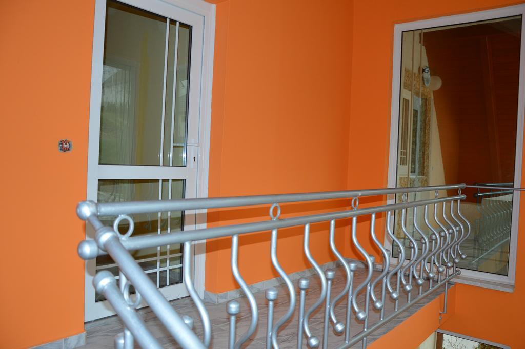 Kristaly Apartman Bed and Breakfast Hévíz Exteriör bild