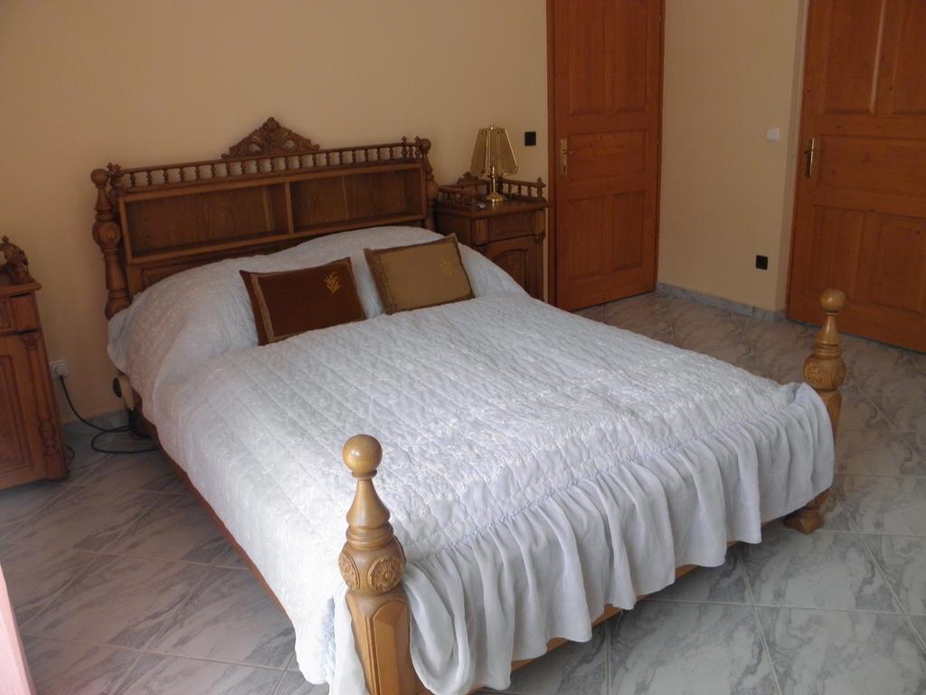 Kristaly Apartman Bed and Breakfast Hévíz Exteriör bild